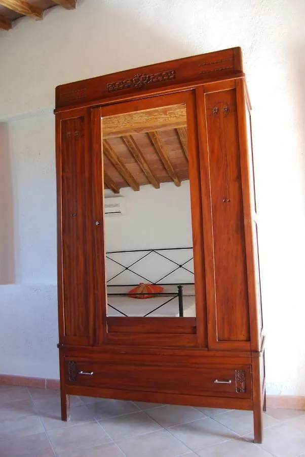 Farm stay Villa Sara Suvereto Italy