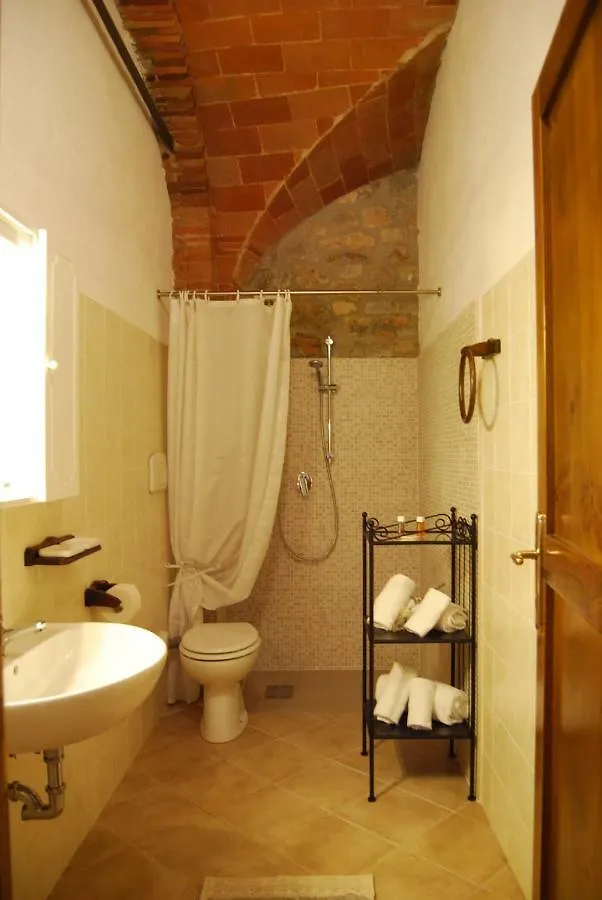Farm stay Villa Sara Suvereto Italy